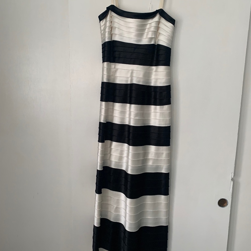 Black and cream tiered BCBGMaxAzria gown